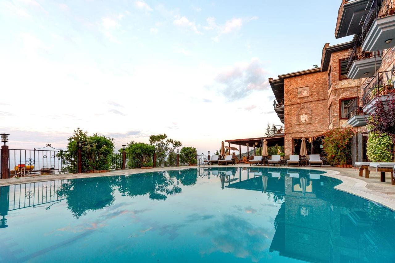 Papazlikhan Hotel Altınoluk Exteriör bild